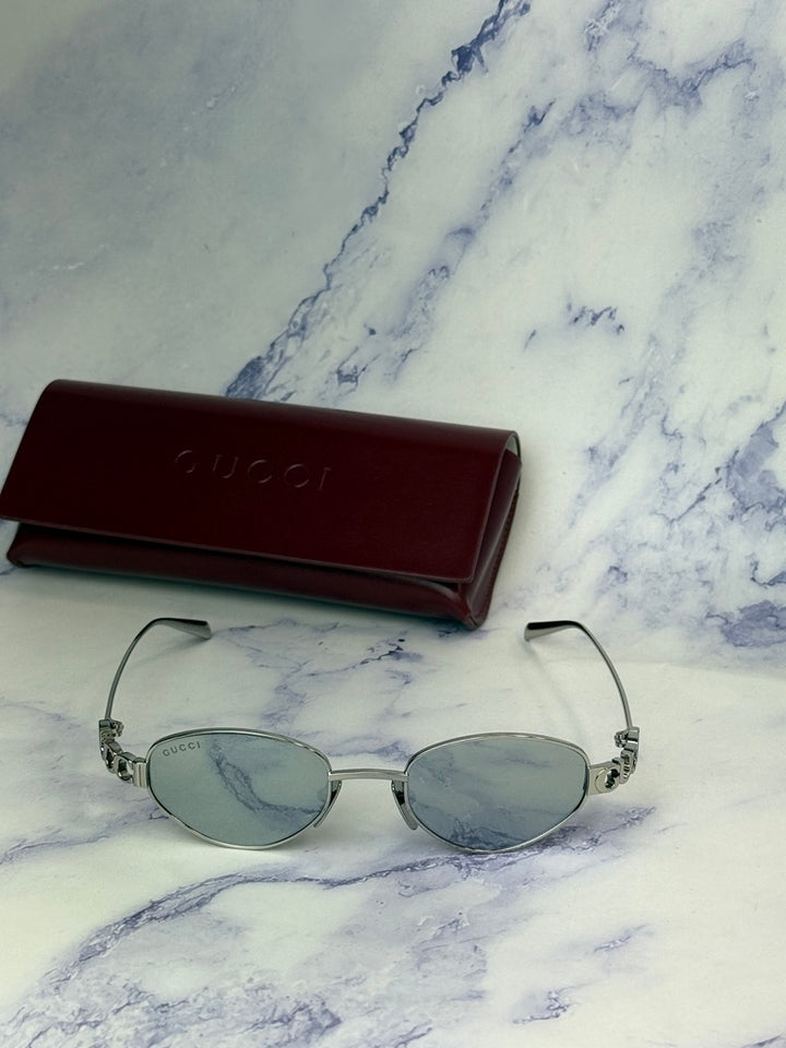 Gucci GG1935S Geometric Sunglasses in Silver