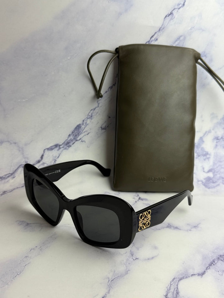 Loewe LW40128I Anagram Sunglasses in Black