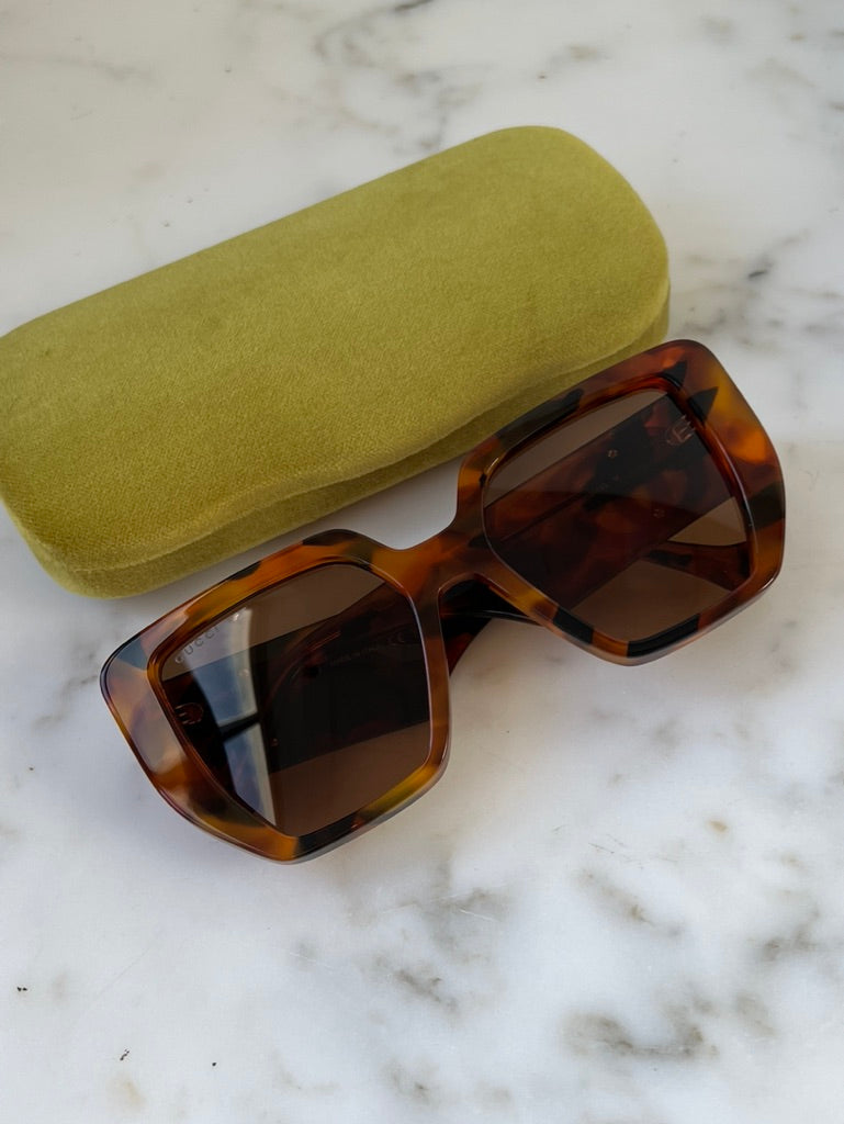 Gucci GG0956S Oversized Sunglasses in Brown Havana