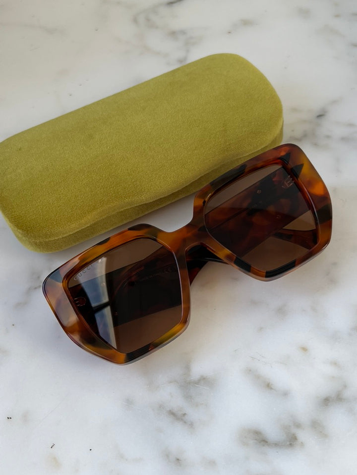 Gucci GG0956S Oversized Sunglasses in Brown Havana