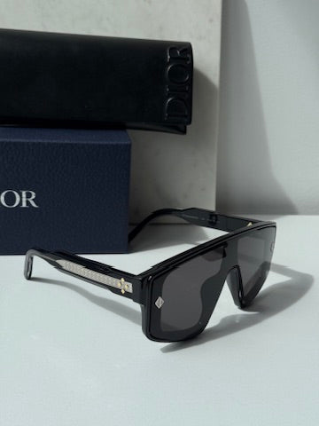 Dior CD Diamond M1U 2 Lens Mask Sunglasses in Black
