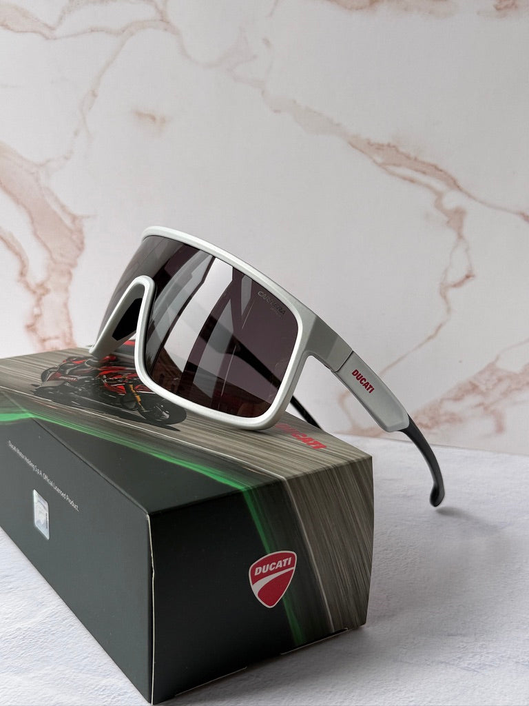 Ducatti 017/S mask sunglasses, white front with dark lenses and curved arms