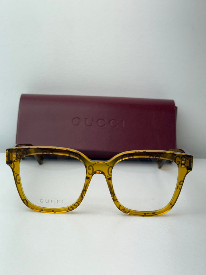 Monturas cuadradas Gucci GG0958O en negro 