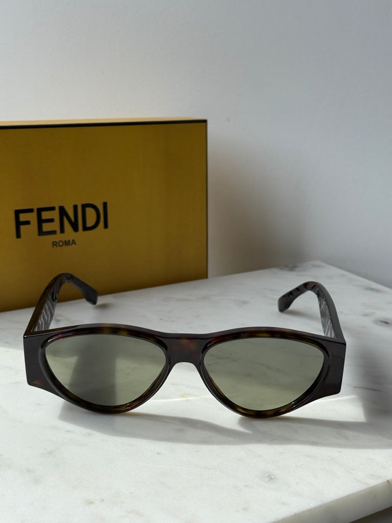 Fendi FE40158I FF Squared Sunglasses in Havana Brown
