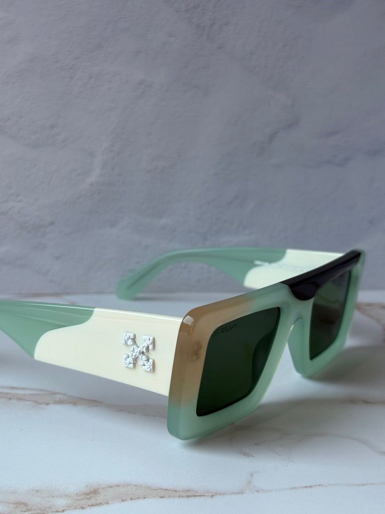 Off White Seattle Sunglasses in Sage Green