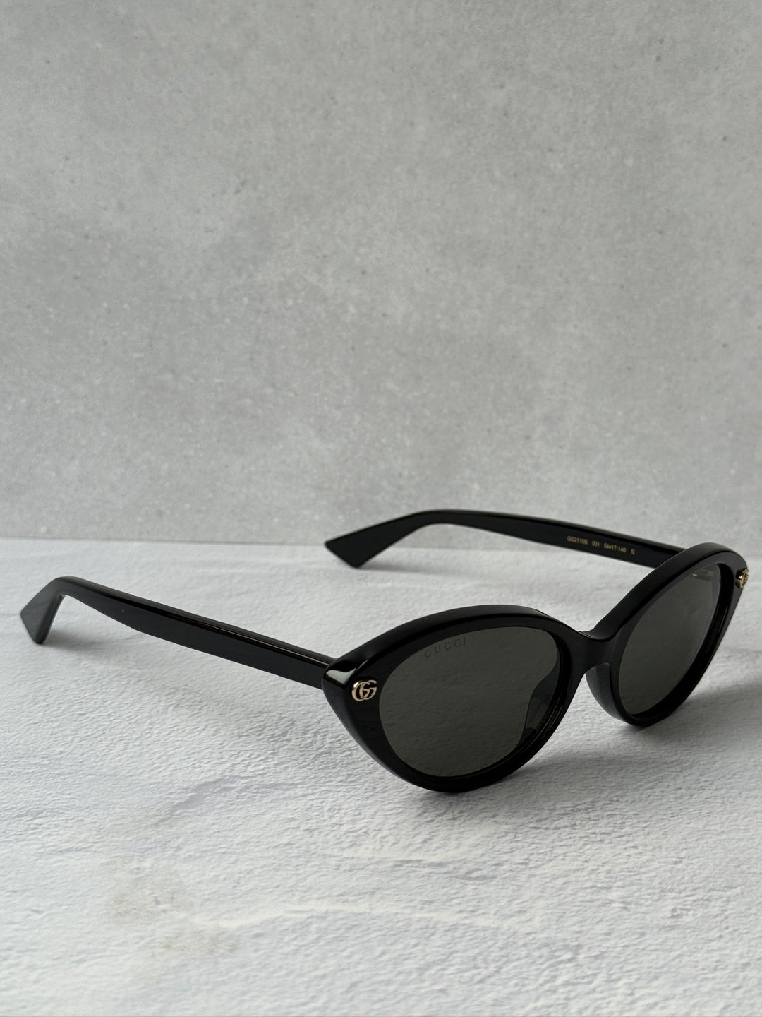 Gucci GG2110S Cat Eye Sunglasses in Black