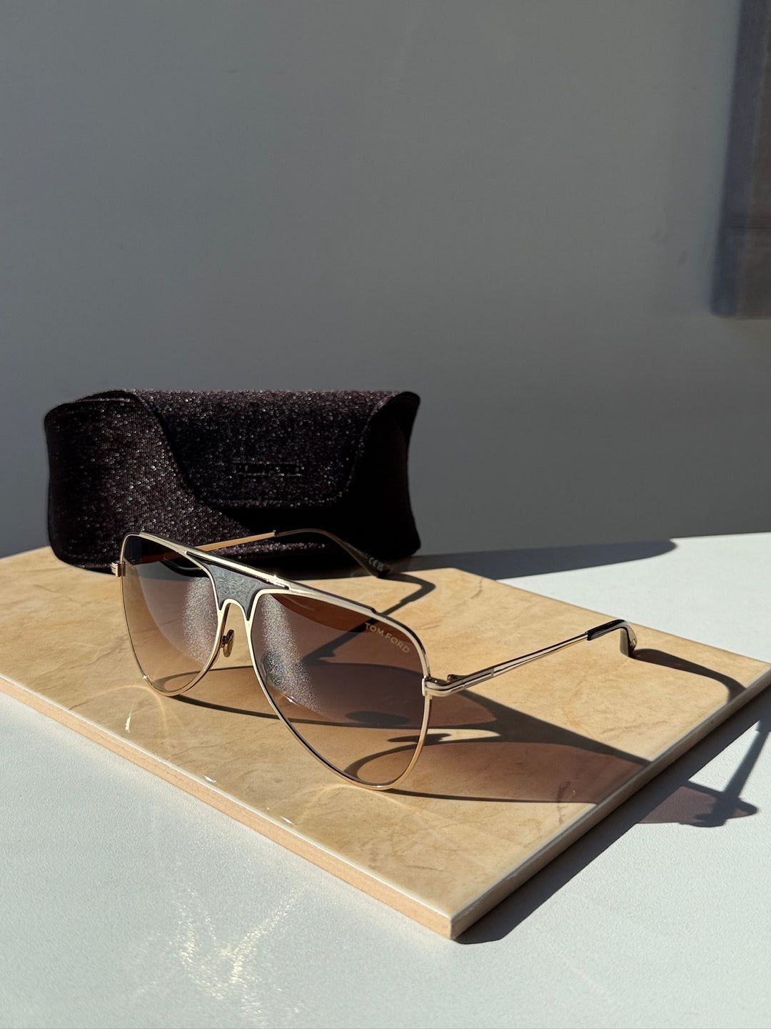 Tom Ford Ethan FT0935 Rose Gold Pilot Sunglasses