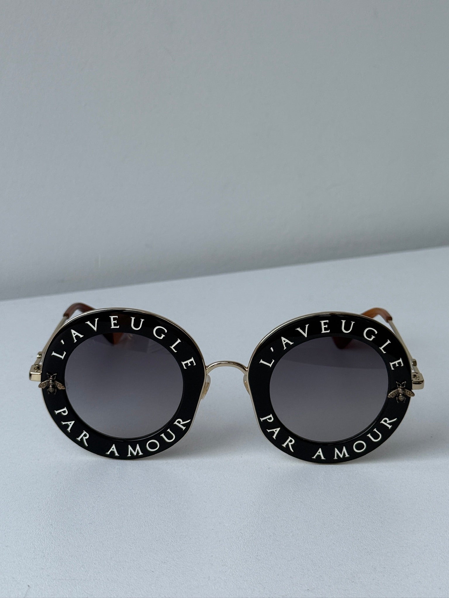 Gucci GG0113S Blind For Love Round Black | Designer Daydream