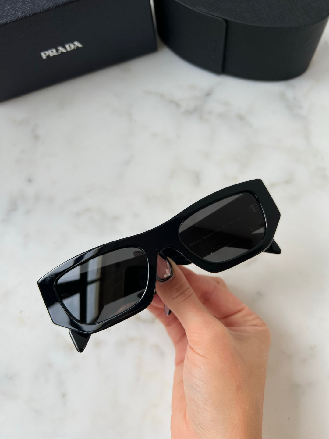 Gafas de sol Prada PR A01S en negro