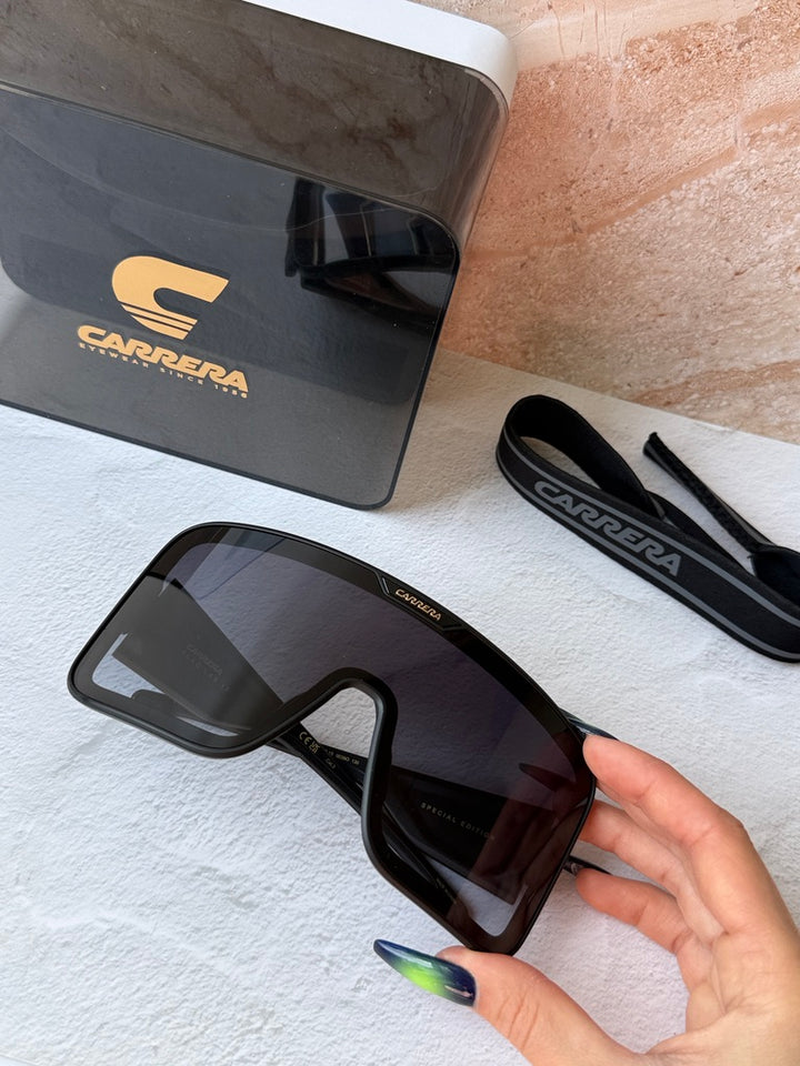 Carrera Flaglab 15 Limited Edition Oversized Mask Sunglasses in Black