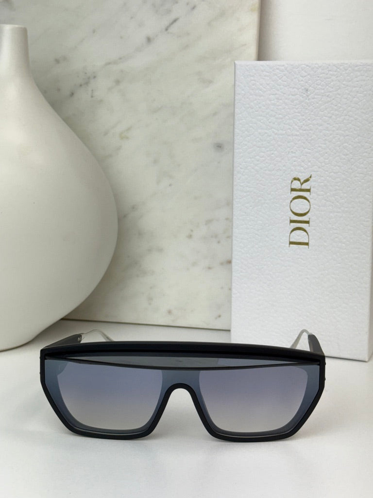 Dior DiorClub M7U Visor Mask Sunglasses in Black