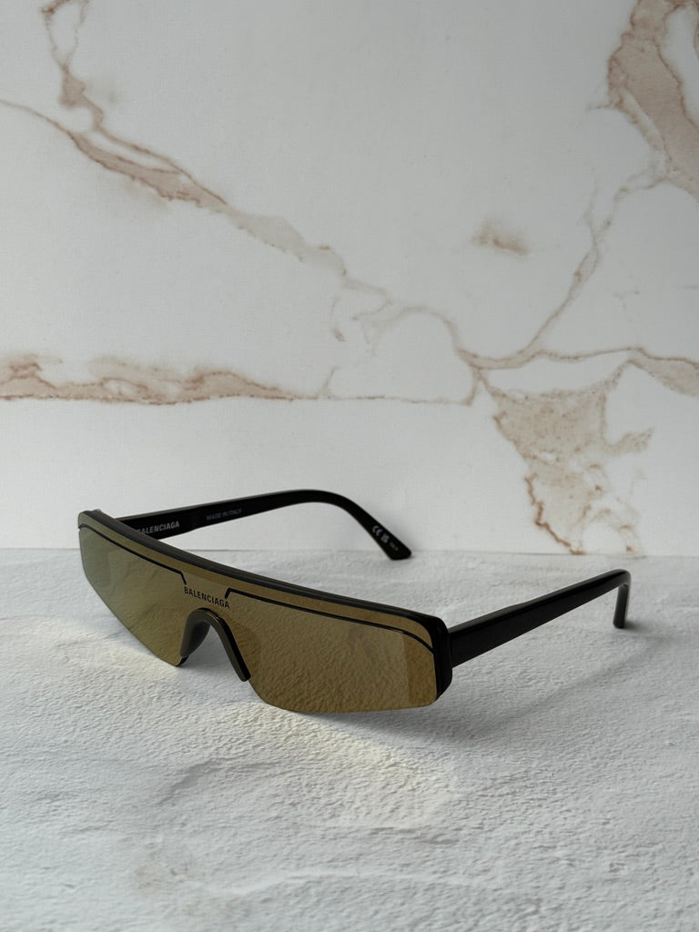 Balenciaga BB0003S 001 Gafas de sol espejadas con escudo de esquí en negro