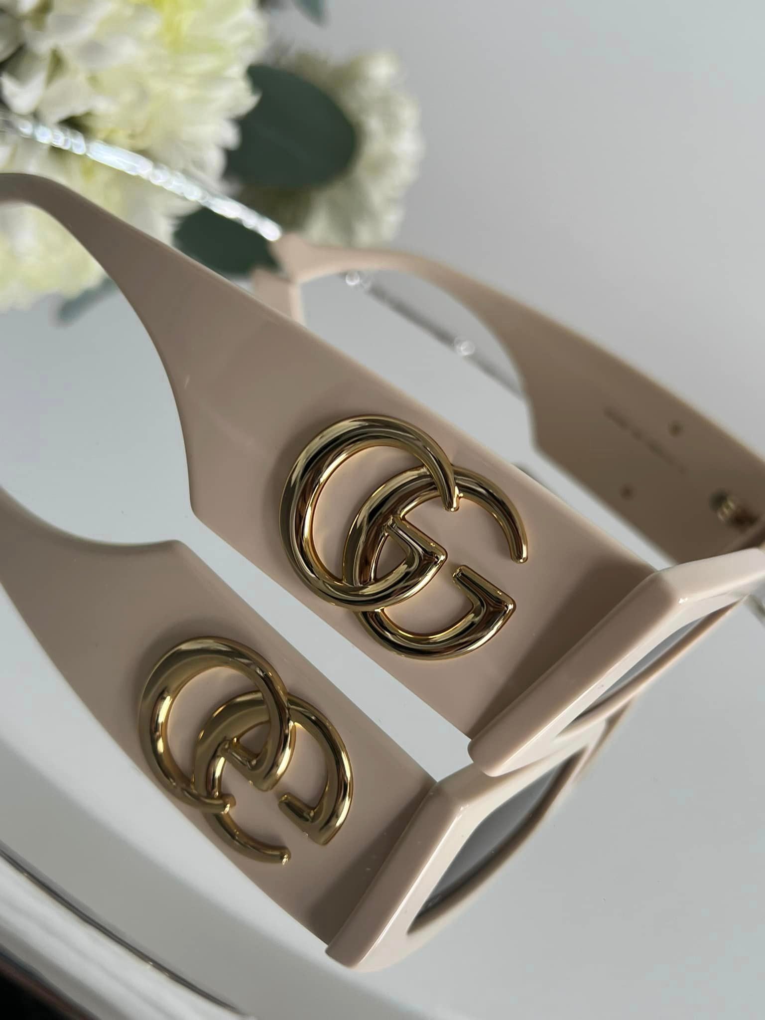 Gucci GG1425S Thick Rim Rectangle Sunglasses in | Designer Daydream