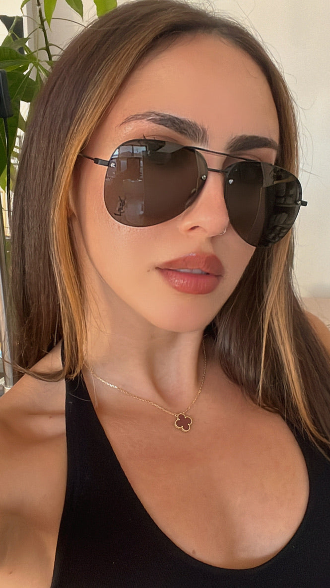 Saint Laurent Gafas de sol estilo aviador clásicas en negro con logo metálico 11M