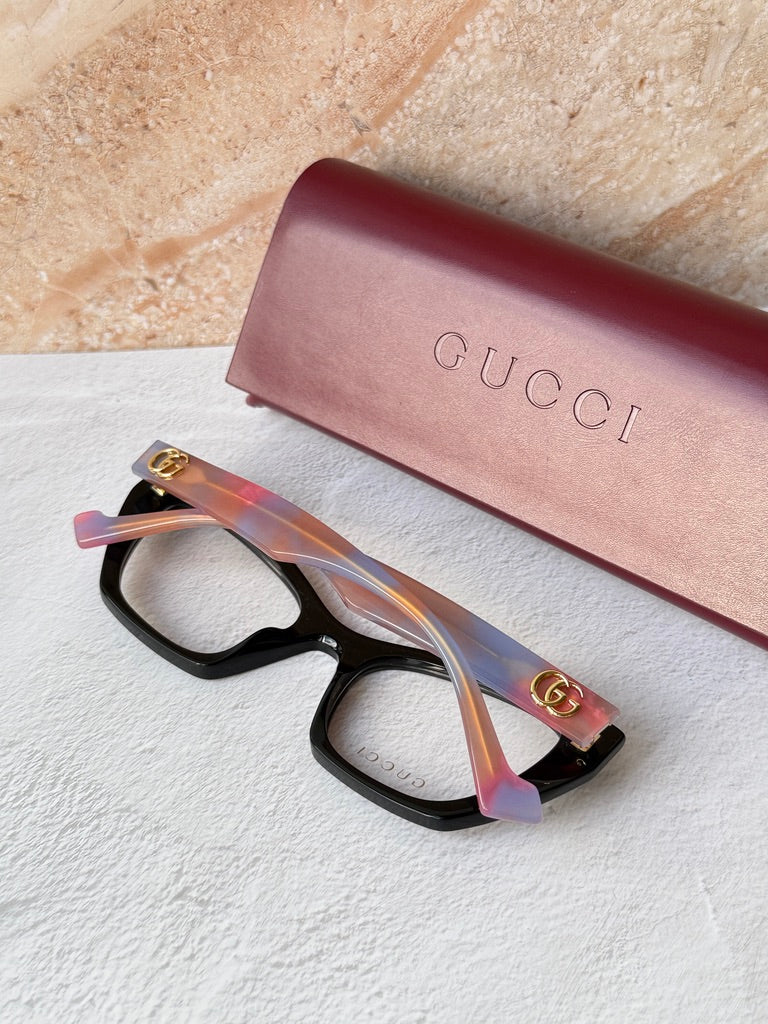 Gucci GG1334O Cat Eye Frames in Black Pink
