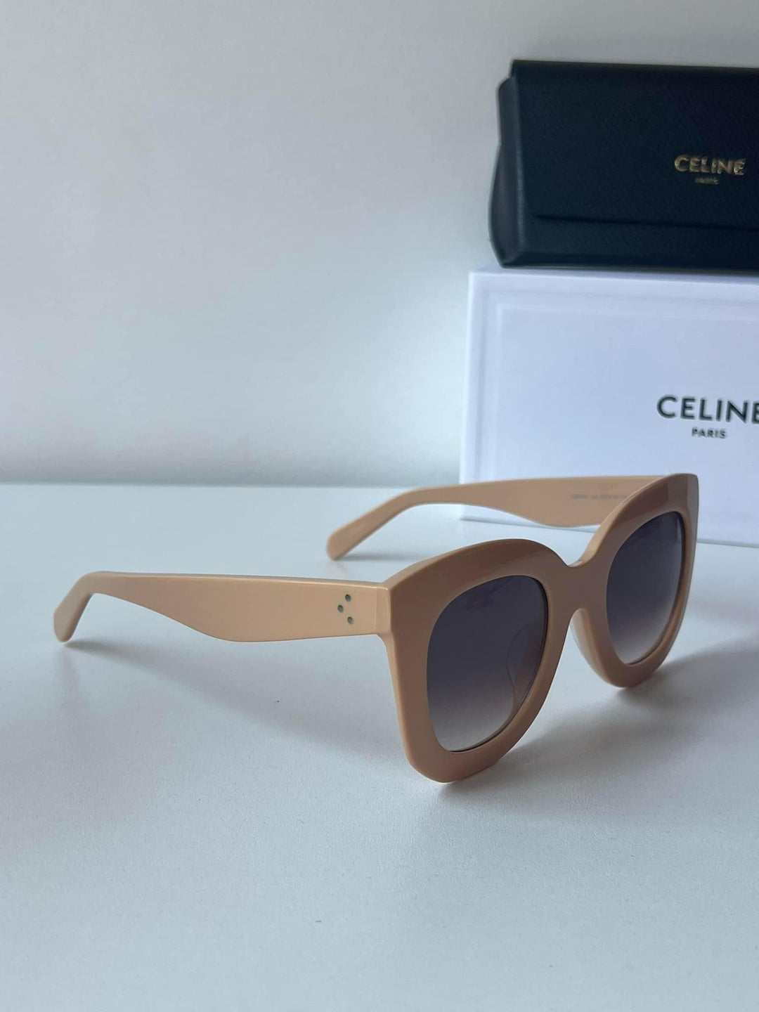 Celine CL4005FN Beige Marta Sunglasses – Designer Daydream