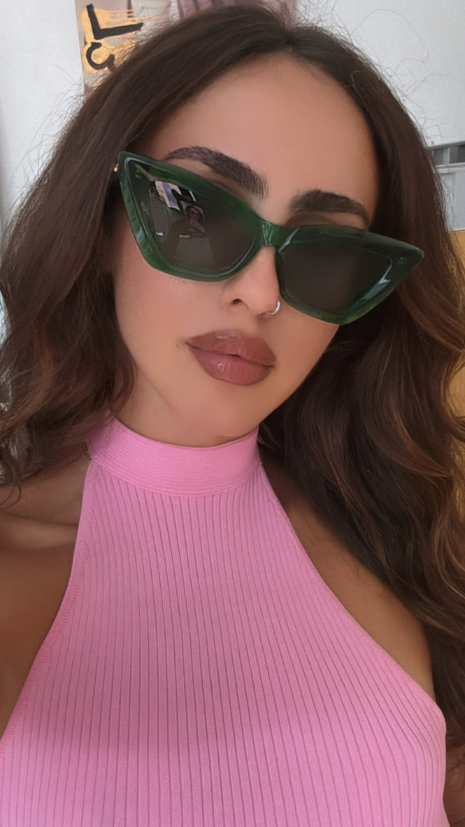 Bottega Veneta BV1101S Cat Eye Sunglasses in Green