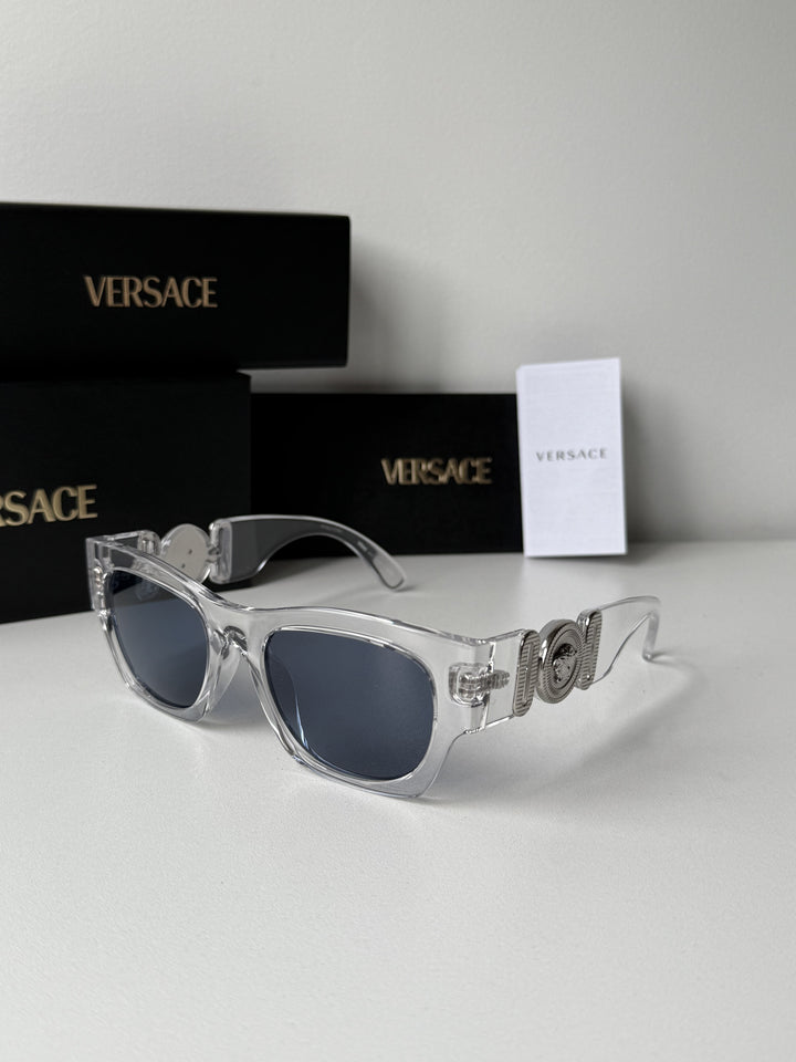 Versace Gafas de sol VE2258 Shield en espejo dorado rosa