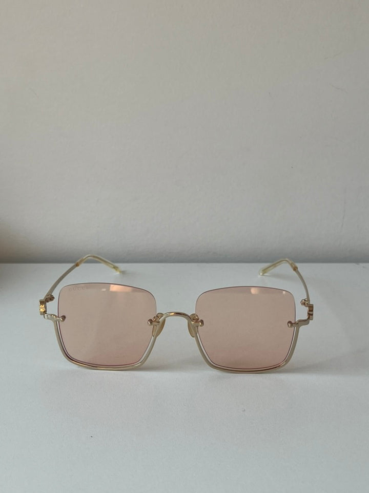 Gafas de sol cuadradas sin montura en dorado Gucci GG1279S