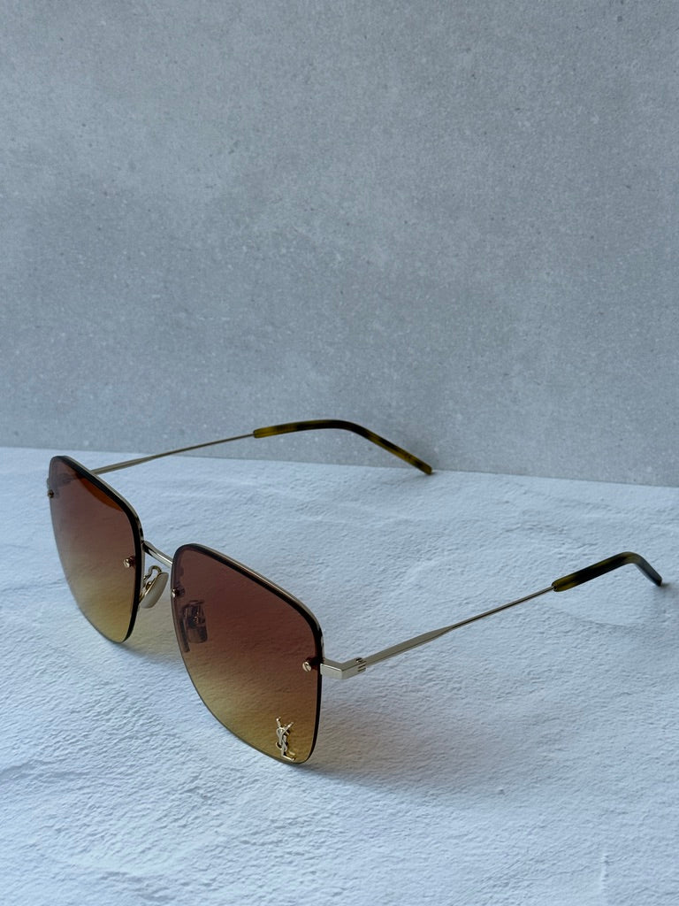 Saint Laurent SL312M Gafas de sol cuadradas con logo metálico en rosa degradado
