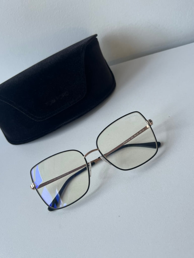 Tom Ford FT5768-B Marcos de luz azul marrón