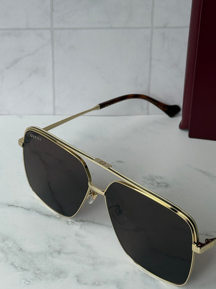 Gafas de sol piloto extragrandes Gucci GG1099SA Navigator con lentes marrones