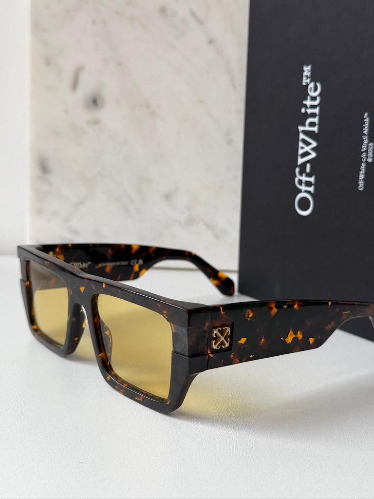 Off White Chester Sunglasses in Havana Brown Yellow