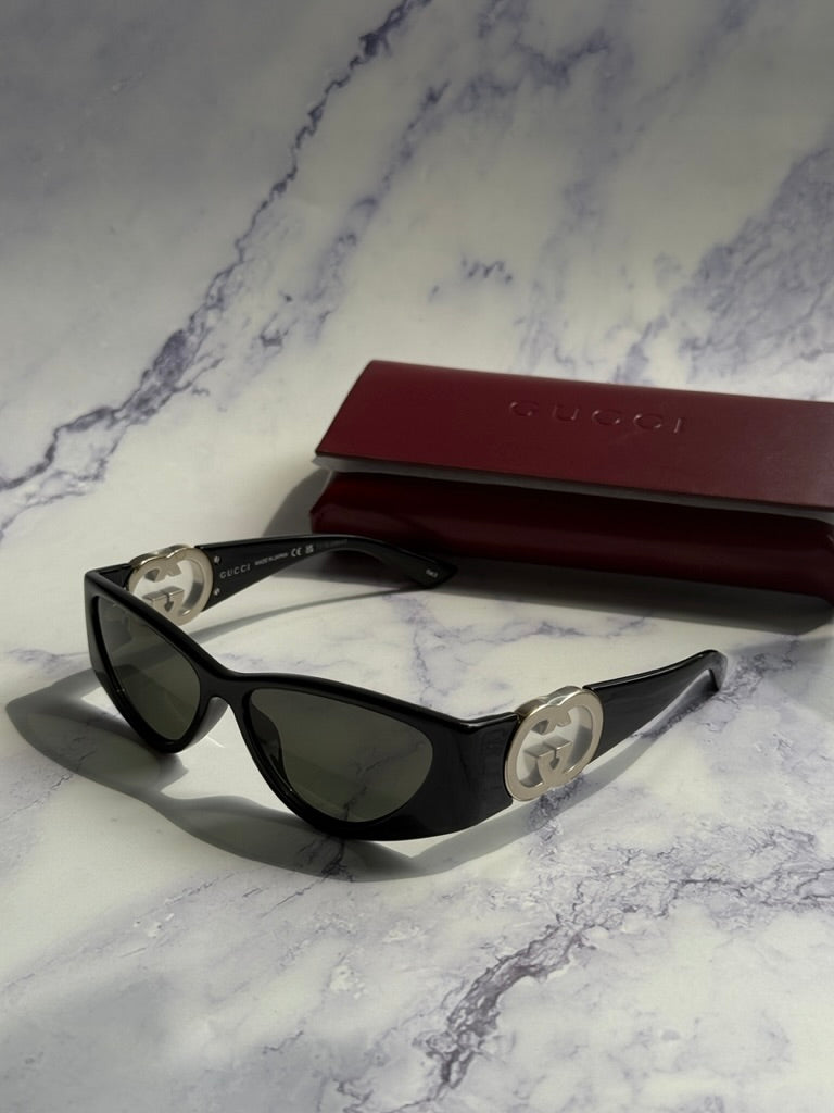 Gucci GG1824S Cat Eye Sunglasses in Black Silver