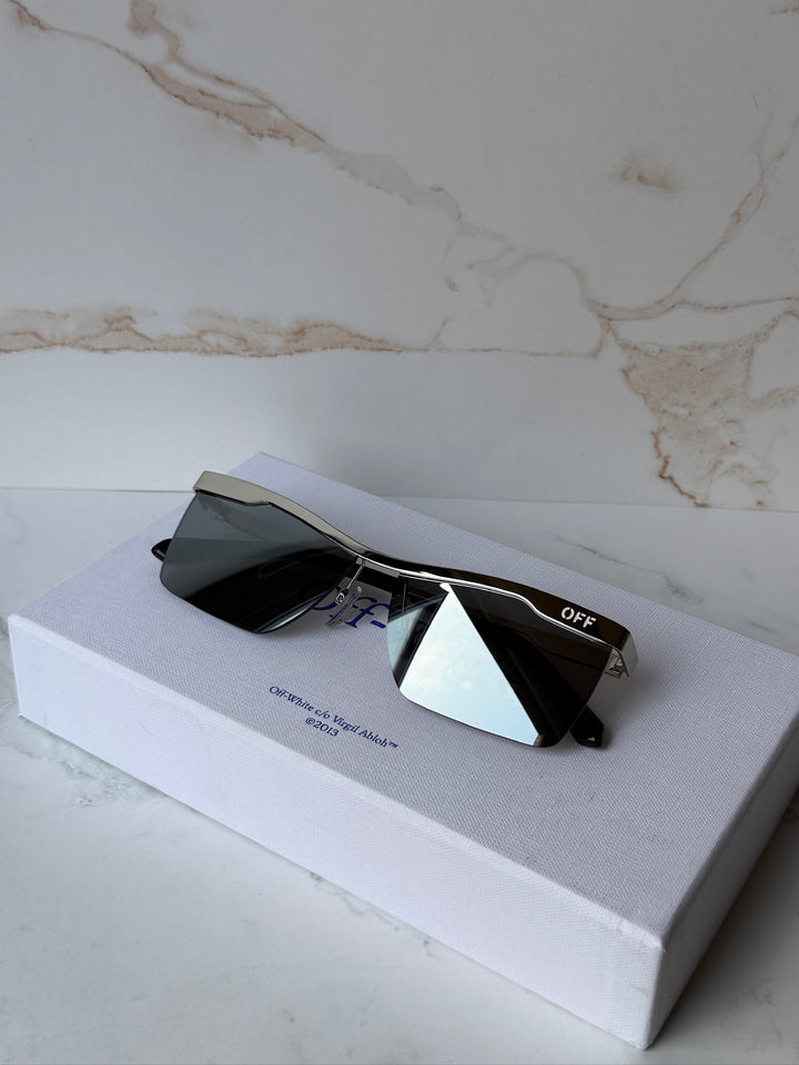 Off White Rimini Metal Sunglasses in Silver Mirror