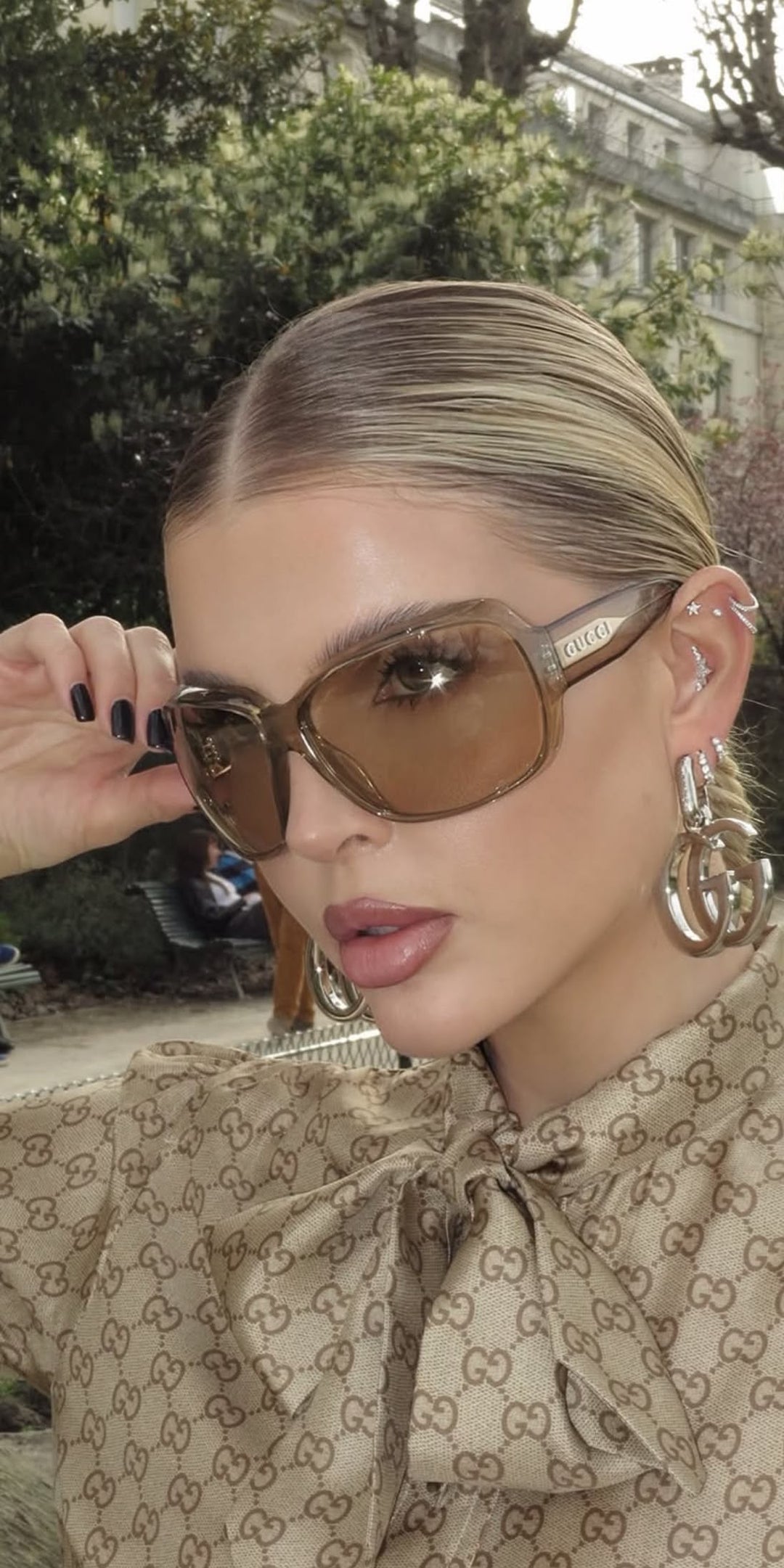 Gafas de sol con montura gruesa en marrón Gucci GG1338SK