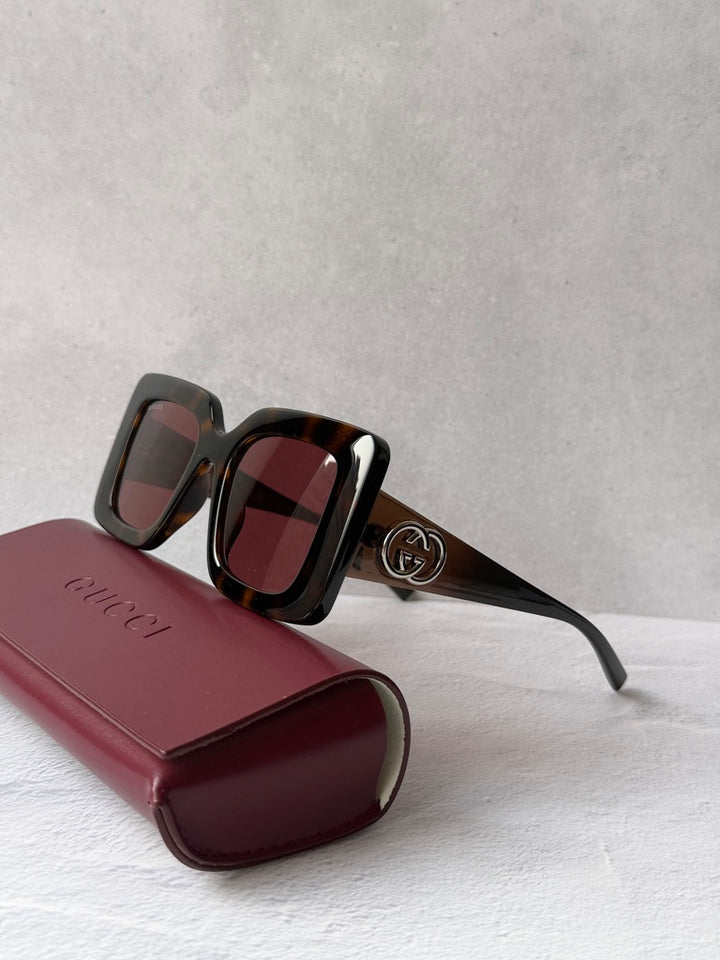 Gafas de sol con montura gruesa en marrón Gucci GG1338SK