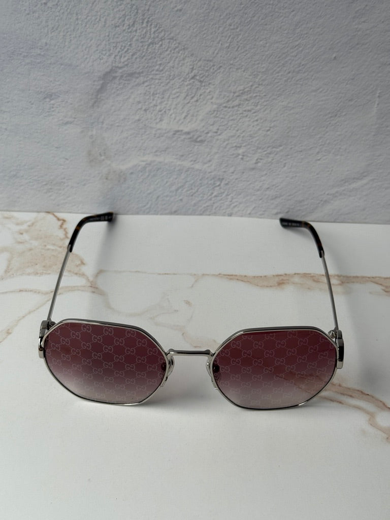 Gucci GG2046S Oversized Sunglasses in Silver Monogram Logo