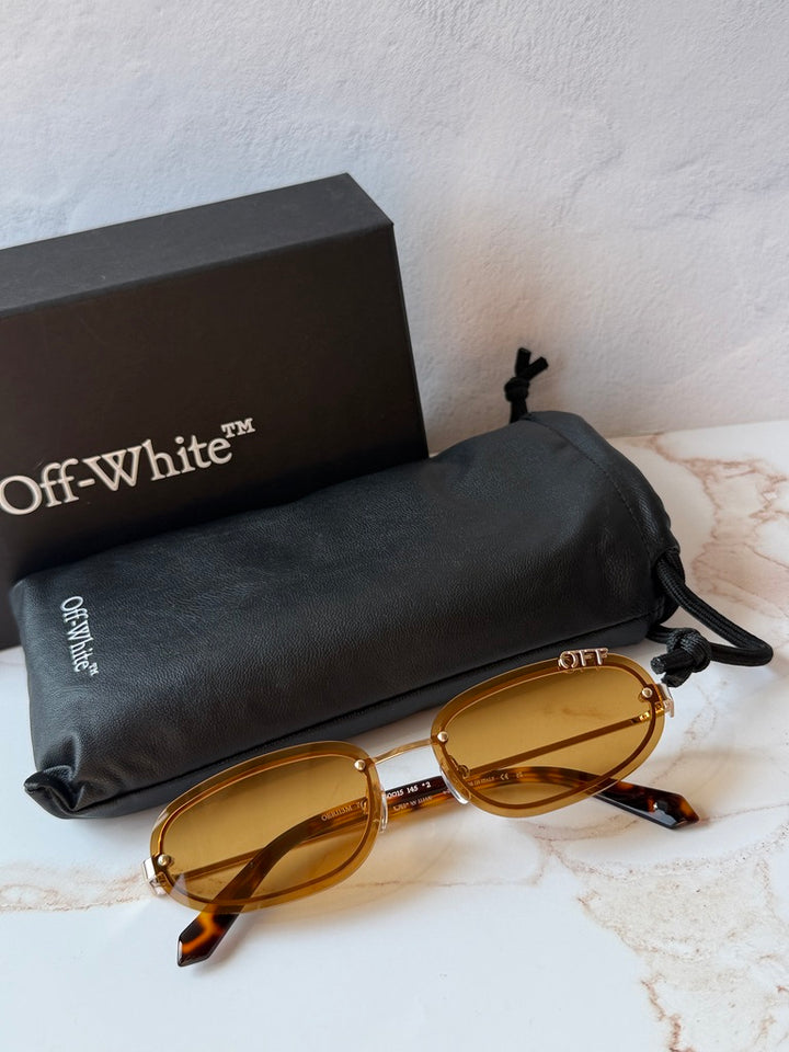 Off White Miami Oval Rimless Sunglasses in Gold/Camel