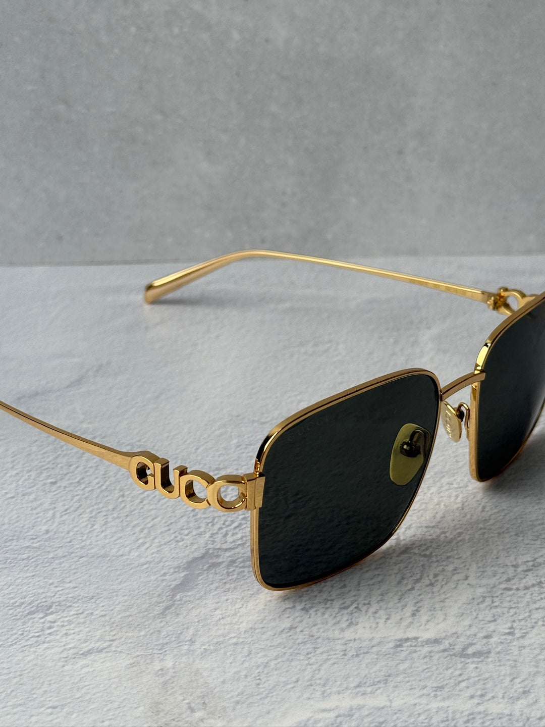 Gucci GG1937S Square Wrap Sunglasses in Gold