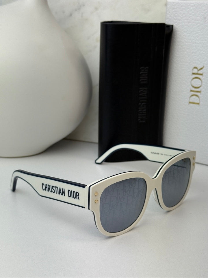 Dior Pacific B2F Rounded Sunglasses in White Mirror