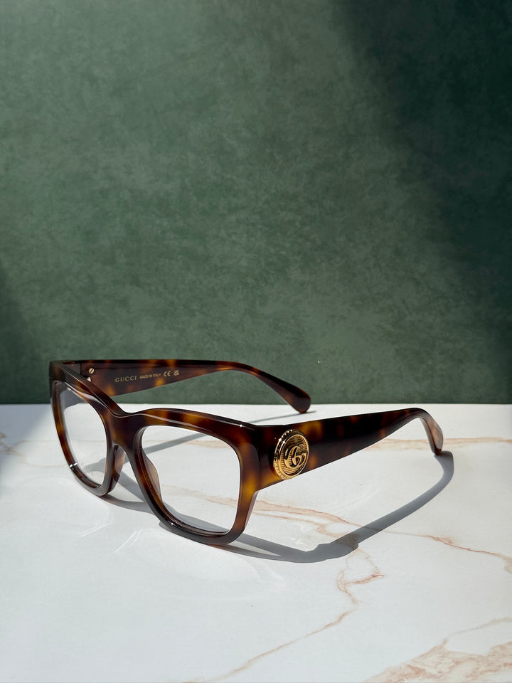 Monturas cuadradas Gucci GG1192O en negro 