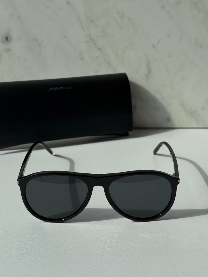Saint Laurent SL667 Sunglasses in Black