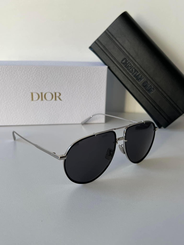 Dior Blacksuit AU Aviator Sunglasses in Black