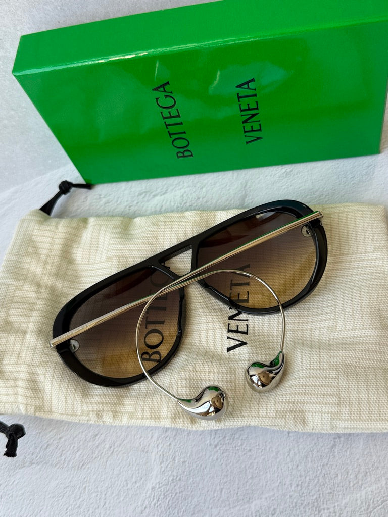 Bottega Veneta BV1273S Drop Earring Aviator Sunglasses in Black Grey