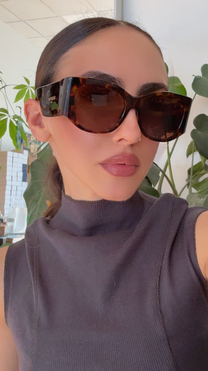 Dior DiorNuit S1I Oversized Sunglasses in Havana Brown