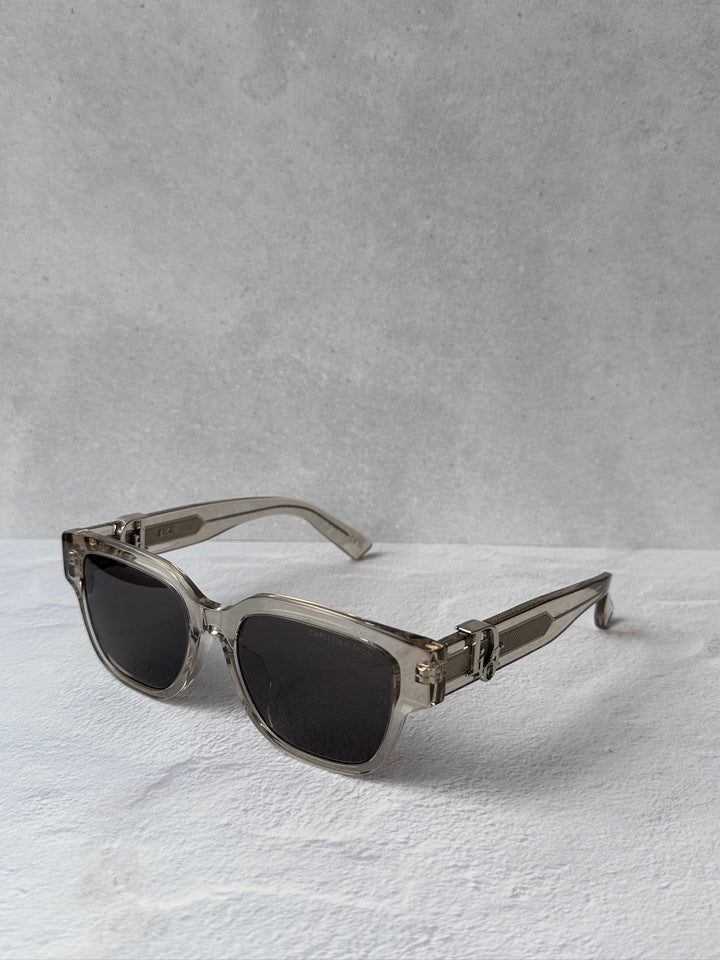 Dior Oblique S1I Sunglasses in Transparent Beige