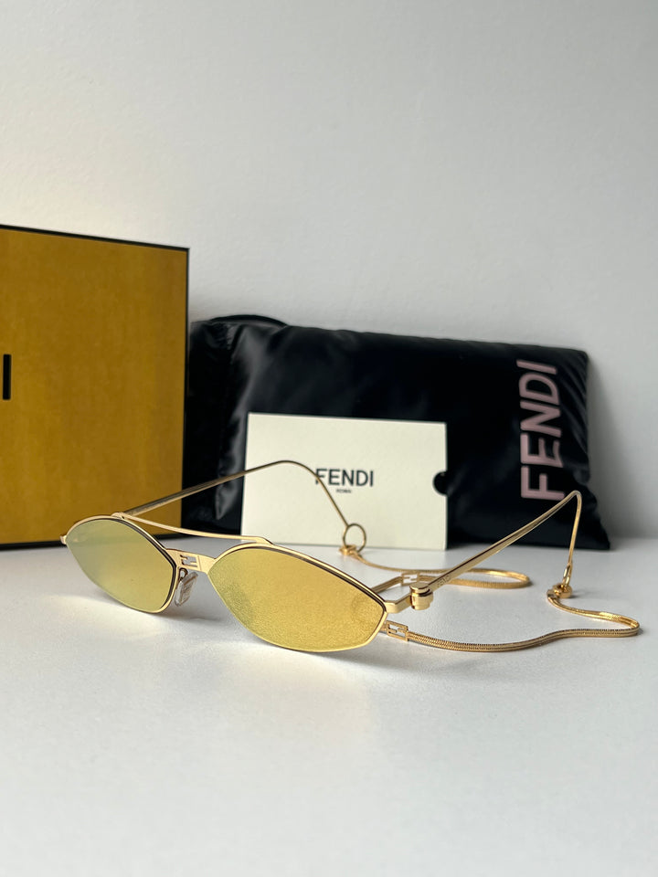 Fendi Baguette FE40114U-Y Mirror Sunglasses in Gold Chain