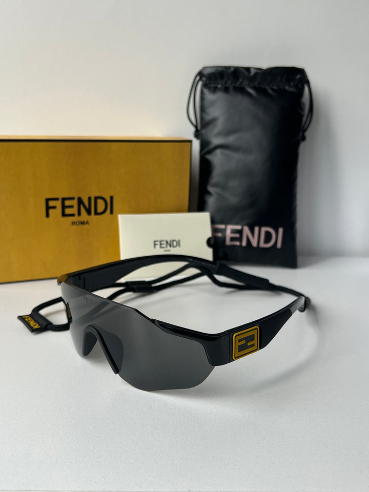 Fendi Sport FE40088U-Y Sunglasses in Black