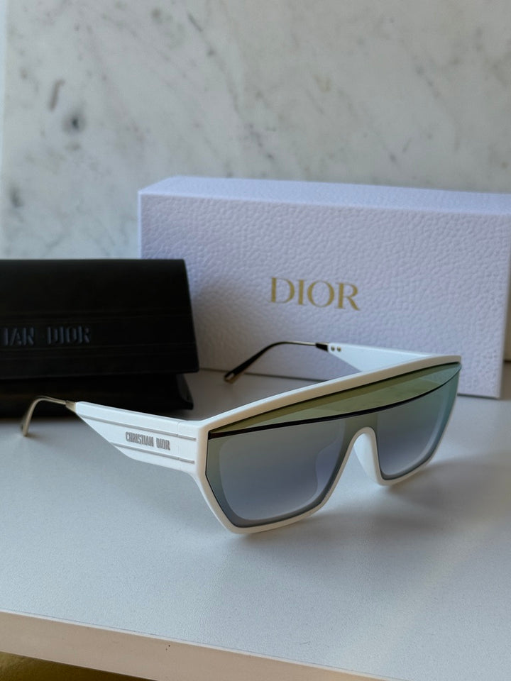 Dior DiorClub M7U Visor Mask Sunglasses in White Mirror