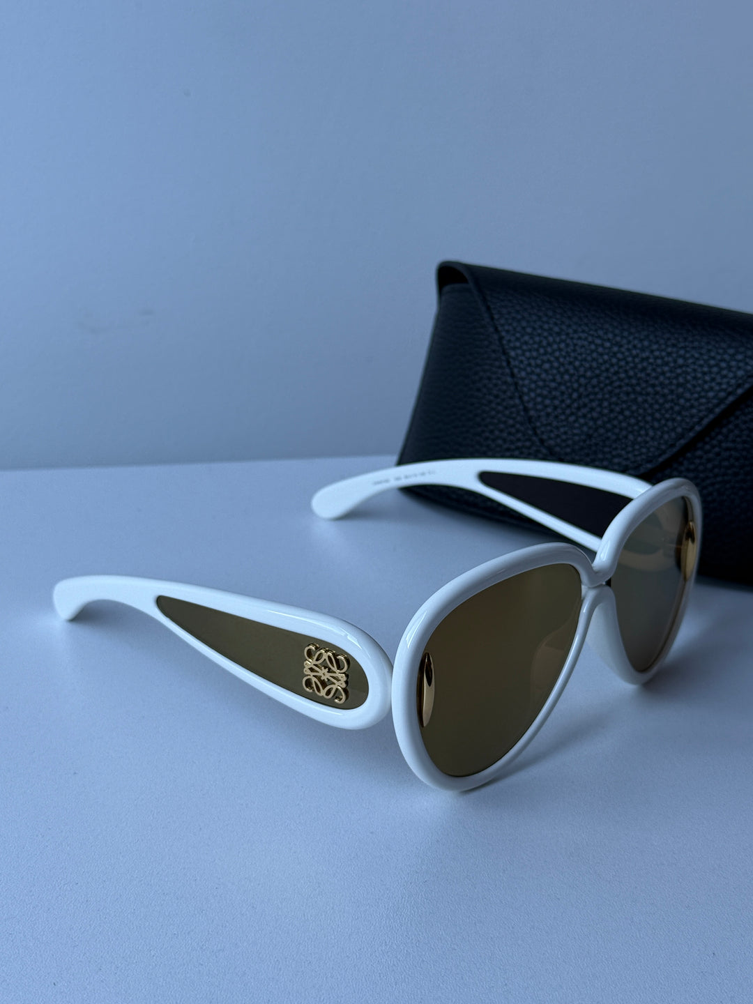 Loewe LW40132I Paula's Ibiza Sunglasses in White Gold Mirror