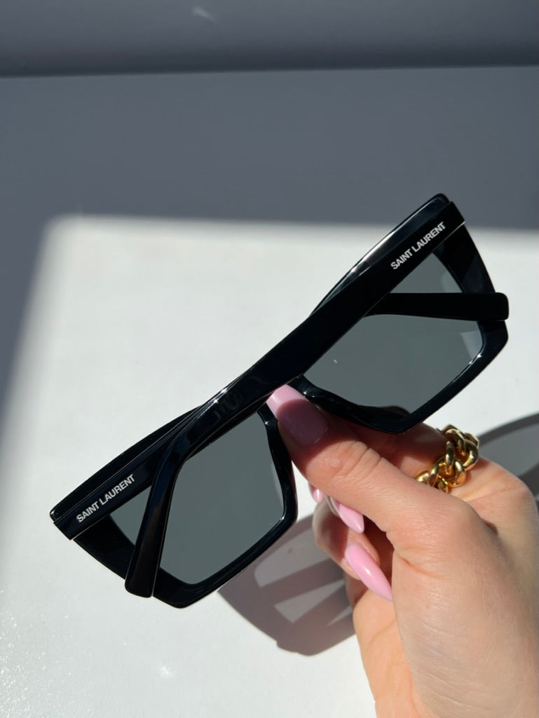 Saint Laurent SL657 Cat Eye Sunglasses in Black