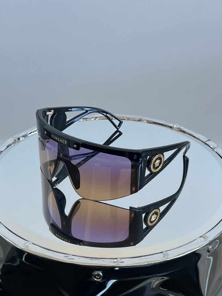 Versace Gafas de sol con protección de lentes magnéticas en negro VE4393