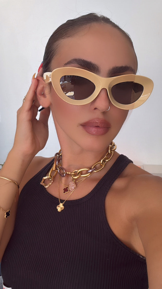 Bottega Veneta BV1325S Thick Rim Sunglasses in Yellow