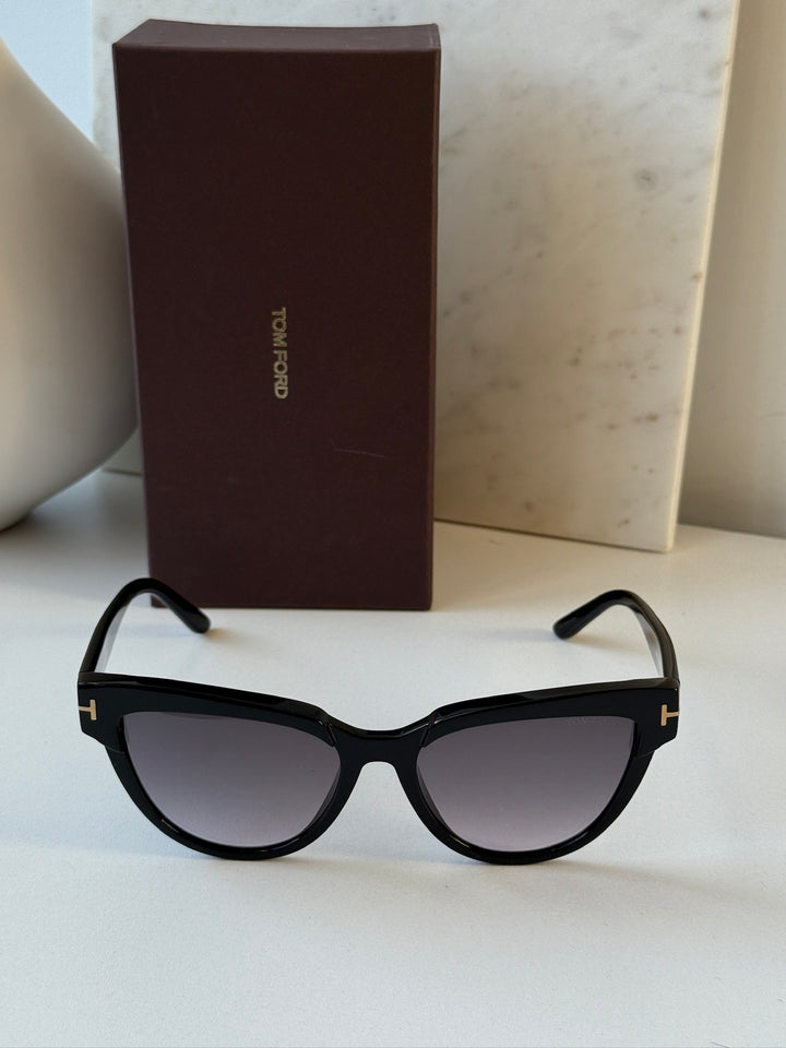 Tom Ford Nadine FT0941 Cat Eye Sunglasses in Black