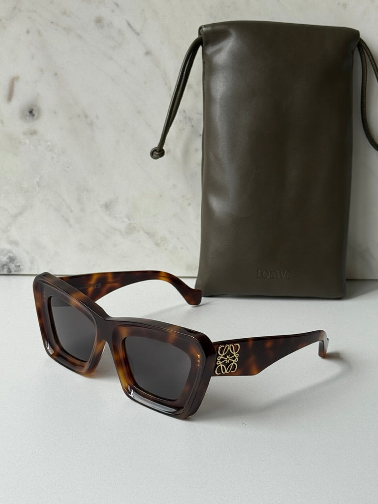 Loewe LW40145F Cat Eye Sunglasses in Havana Brown